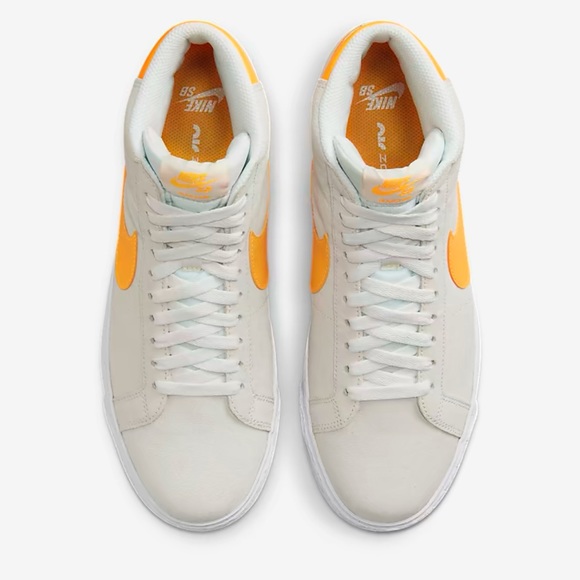 Nike Men’s SB Zoom Blazer Mid
Summit White/Summit White/Laser Orange
Skate Shoes - Picture 12 of 16